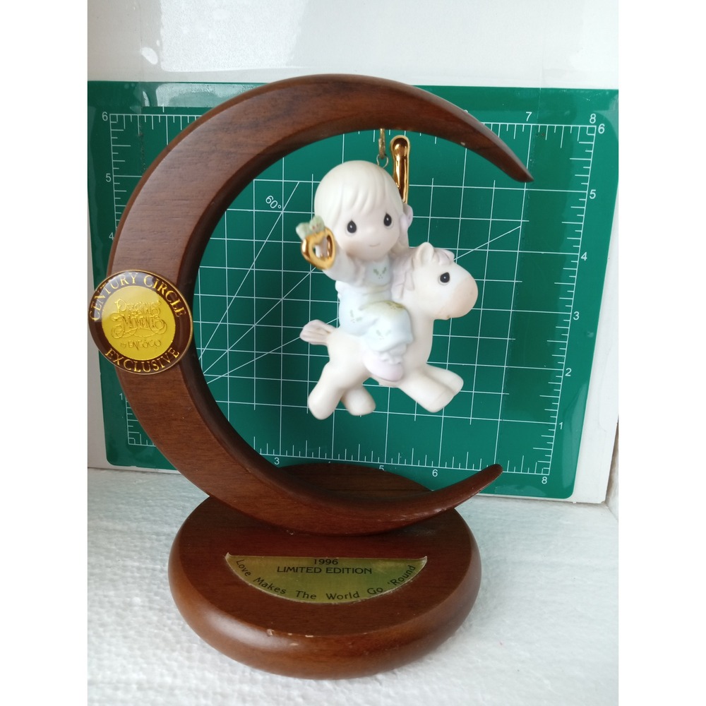 Precious Moments Century Circle Exclusive Love Makes The World Go Round 1996